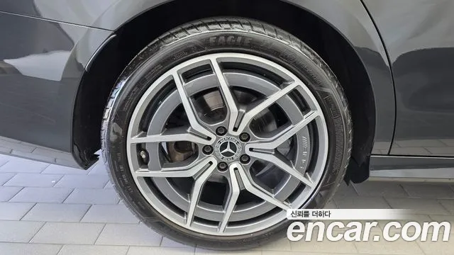 Mercedes-Benz E-Класс 2021 thumb 5