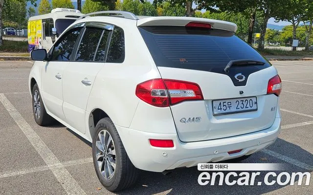 Renault-KoreaSamsung QM5 2011 thumb 2