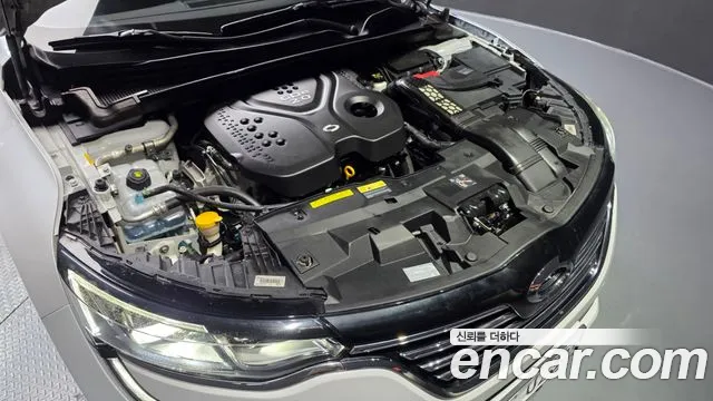 Renault-KoreaSamsung Megane 2016 thumb 6