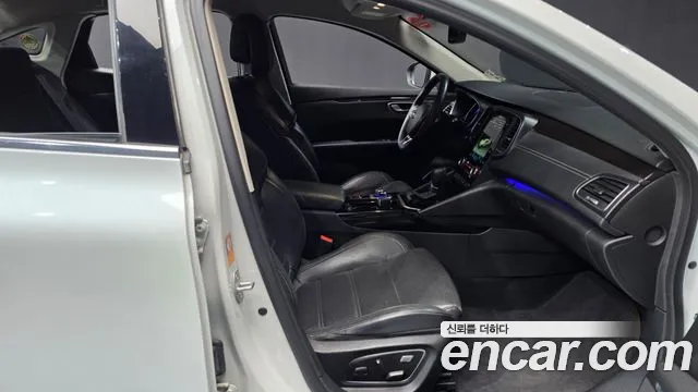 Renault-KoreaSamsung Megane 2016 thumb 11