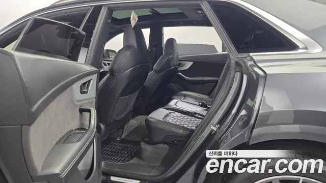 Audi Q8 2020 thumb 11