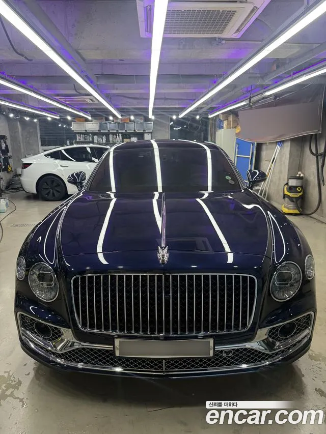 Bentley Flying Spur 2021 thumb 3