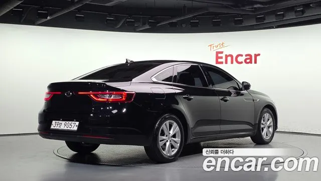 Renault-KoreaSamsung Megane 2019 thumb 2