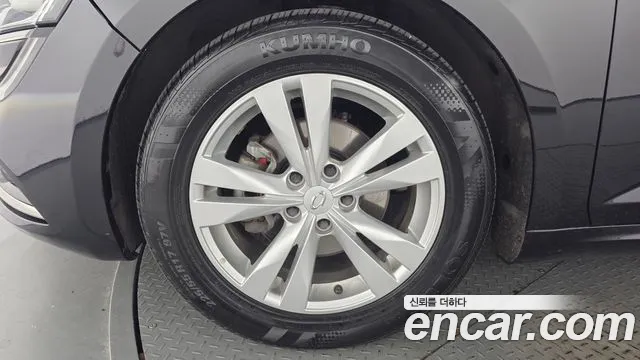 Renault-KoreaSamsung Megane 2019 thumb 5