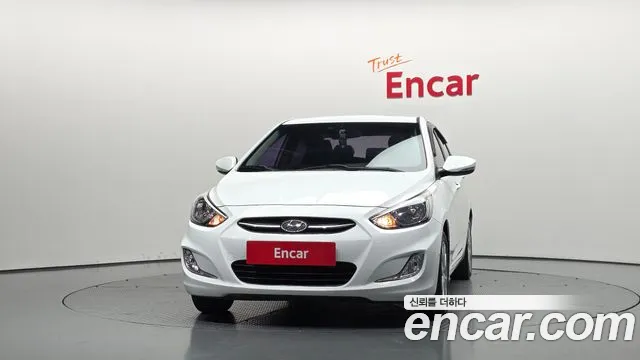Hyundai Accent 2015 thumb 3