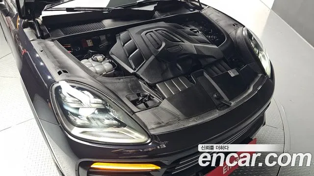 Porsche Cayenne 2019 thumb 6