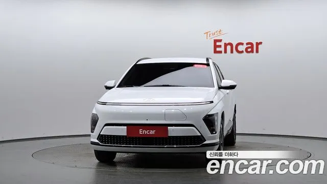 Hyundai Kona 2023 thumb 2