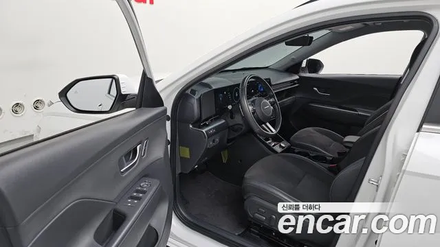 Hyundai Kona 2023 thumb 9