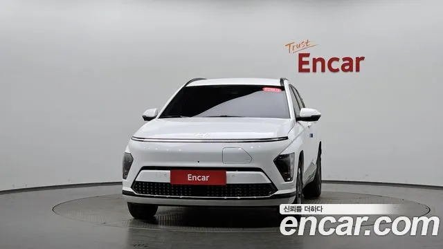 Hyundai Kona 2023 thumb 2