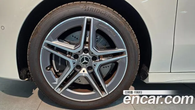 Mercedes-Benz CLA 2026 thumb 5