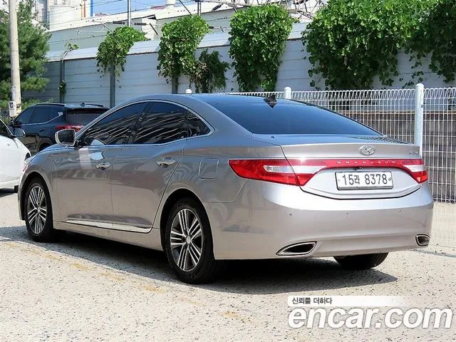Hyundai Grandeur 2013 thumb 3