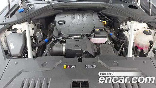 Genesis GV70 2021 thumb 6