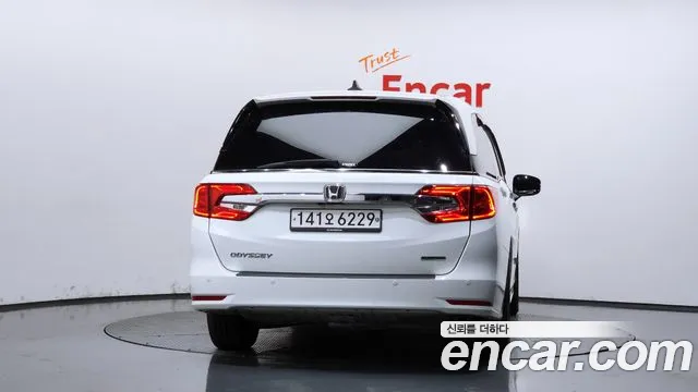 Honda Odyssey 2020 thumb 4