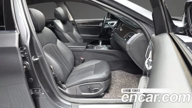Genesis G80 2019 thumb 10