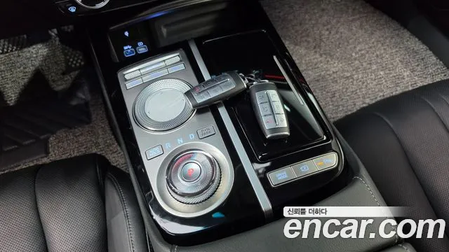 Genesis G80 2022 thumb 9