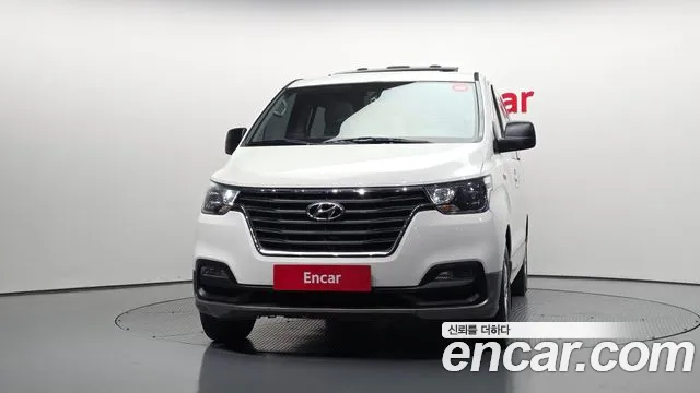 Hyundai Starex 2019 thumb 3