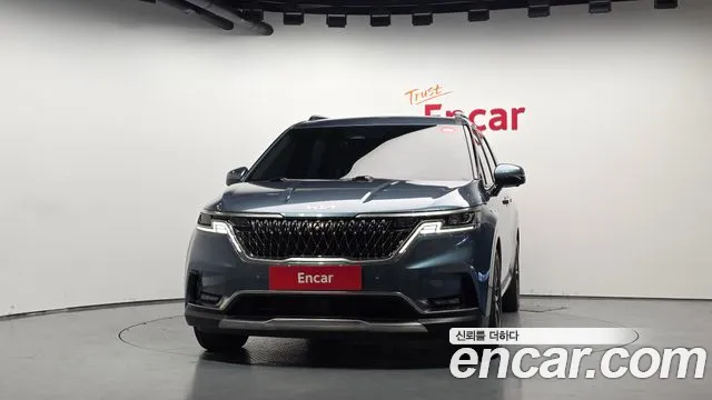 Kia Carnival 2022 thumb 3