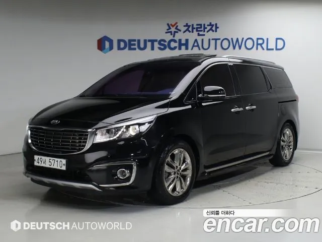 Kia Carnival 2015 thumb 12