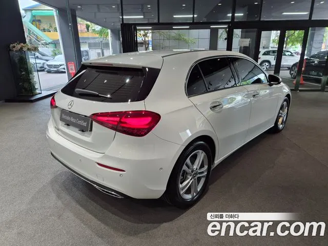 Mercedes-Benz A-Класс 2026 thumb 2