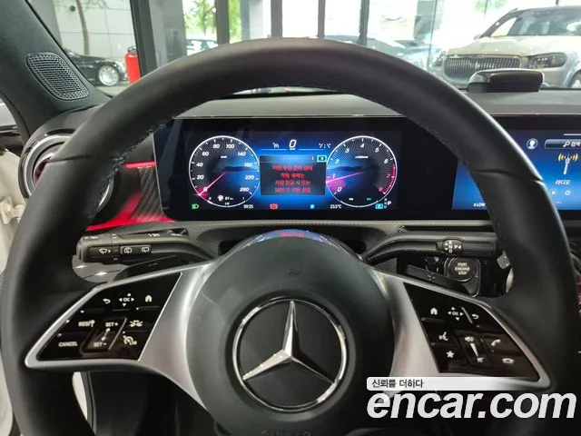 Mercedes-Benz A-Класс 2026 thumb 8