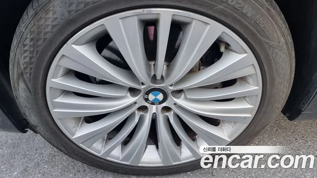 BMW Gran Turismo 2016 thumb 6