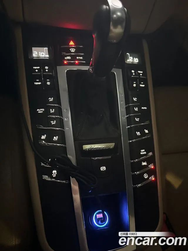 Porsche Macan 2017 thumb 7