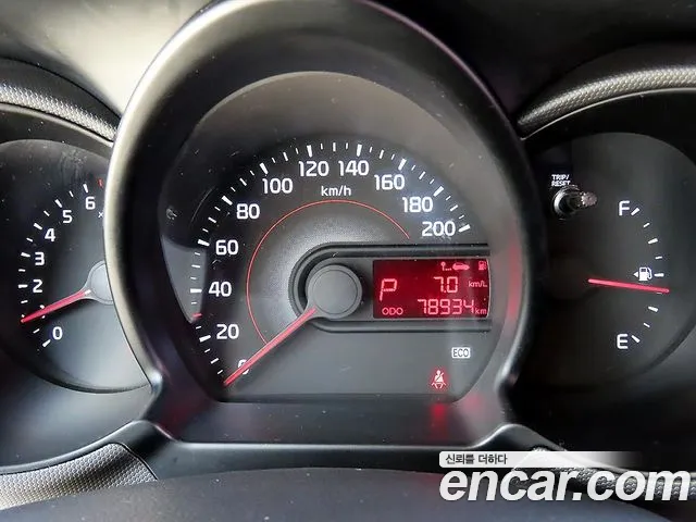 Kia Ray 2015 thumb 9