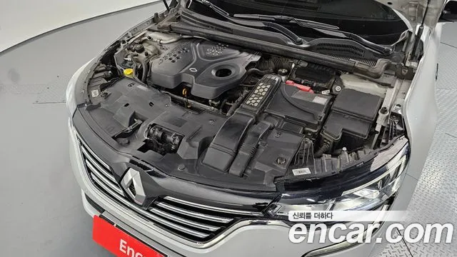 Renault-KoreaSamsung Megane 2016 thumb 6