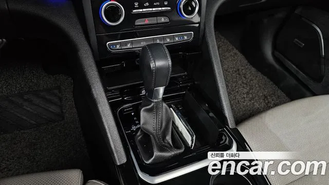 Renault-KoreaSamsung Megane 2016 thumb 9