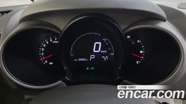 Kia Ray 2012 thumb 8