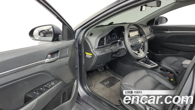 Hyundai Avante 2019 thumb 10