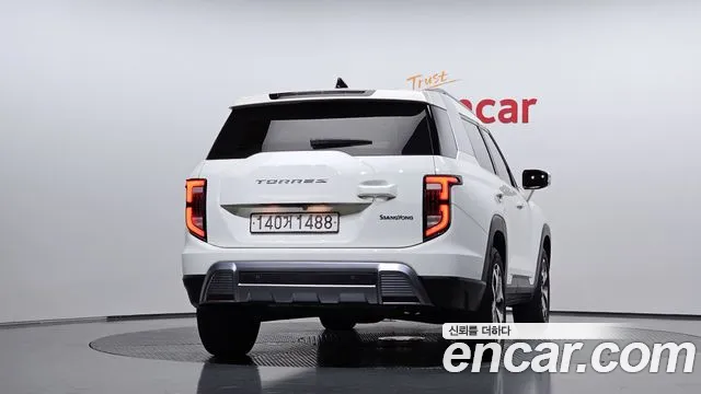 KG_Mobility_Ssangyong Torres 2022 thumb 3