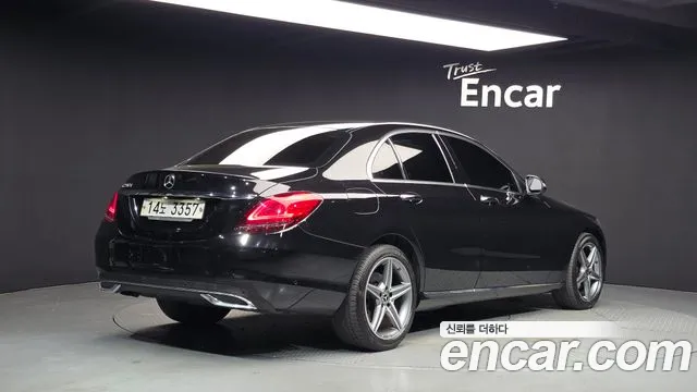 Mercedes-Benz C-Класс 2018 thumb 2