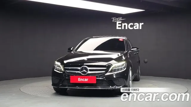 Mercedes-Benz C-Класс 2018 thumb 3
