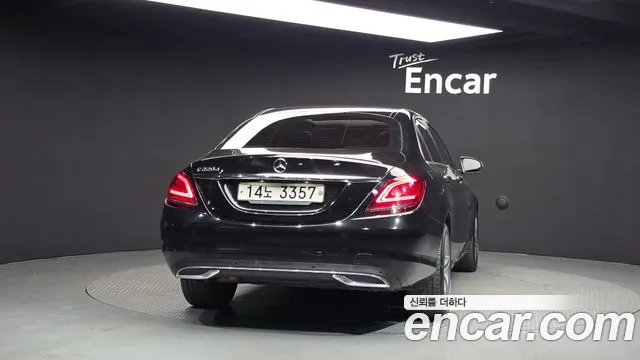 Mercedes-Benz C-Класс 2018 thumb 4
