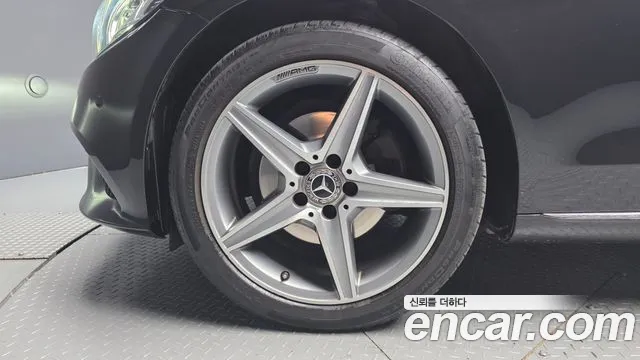 Mercedes-Benz C-Класс 2018 thumb 5