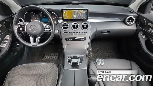 Mercedes-Benz C-Класс 2018 thumb 7