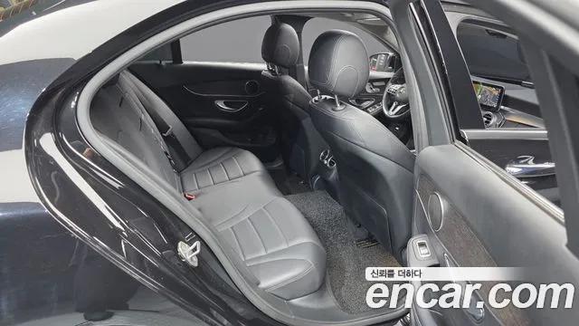 Mercedes-Benz C-Класс 2018 thumb 12
