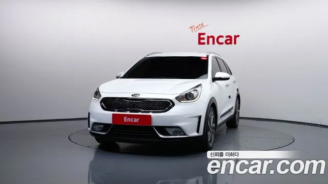 Kia Niro 2017 thumb 3