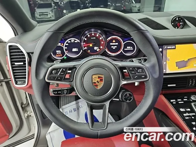 Porsche Cayenne 2023 thumb 9