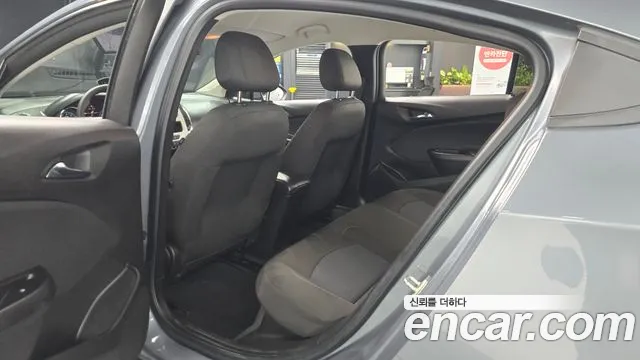 ChevroletGMDaewoo Cruze 2017 thumb 10