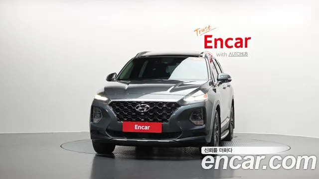 Hyundai Santa Fe 2018 thumb 2