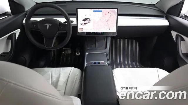 Tesla Model Y 2021 thumb 6