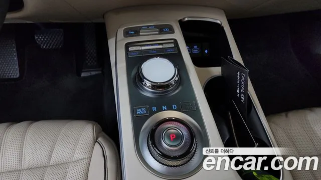 Genesis GV70 2022 thumb 9