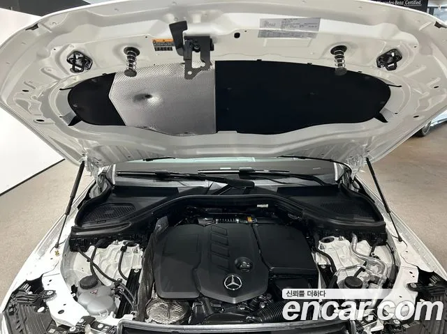 Mercedes-Benz GLC 2026 thumb 6