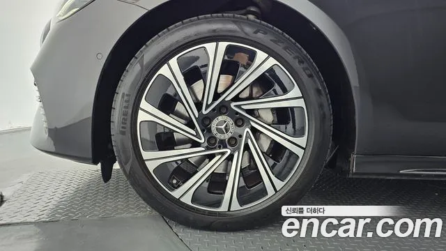 Mercedes-Benz E-Класс 2024 thumb 5