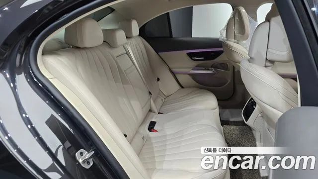 Mercedes-Benz E-Класс 2024 thumb 11
