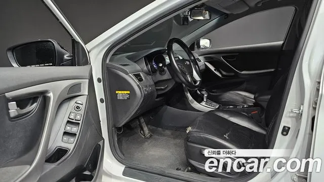 Hyundai Avante 2012 thumb 10