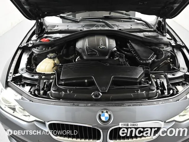 BMW 3-Series 2015 thumb 6