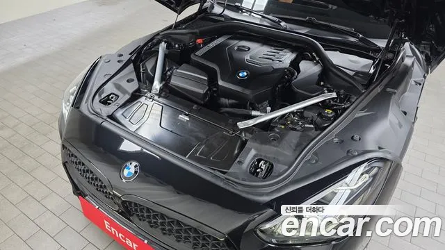 BMW Z4 2022 thumb 5